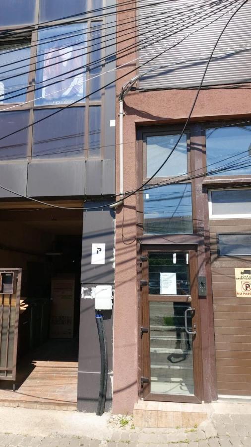 Ferienwohnung Apartament Cochet Bukarest Exterior foto